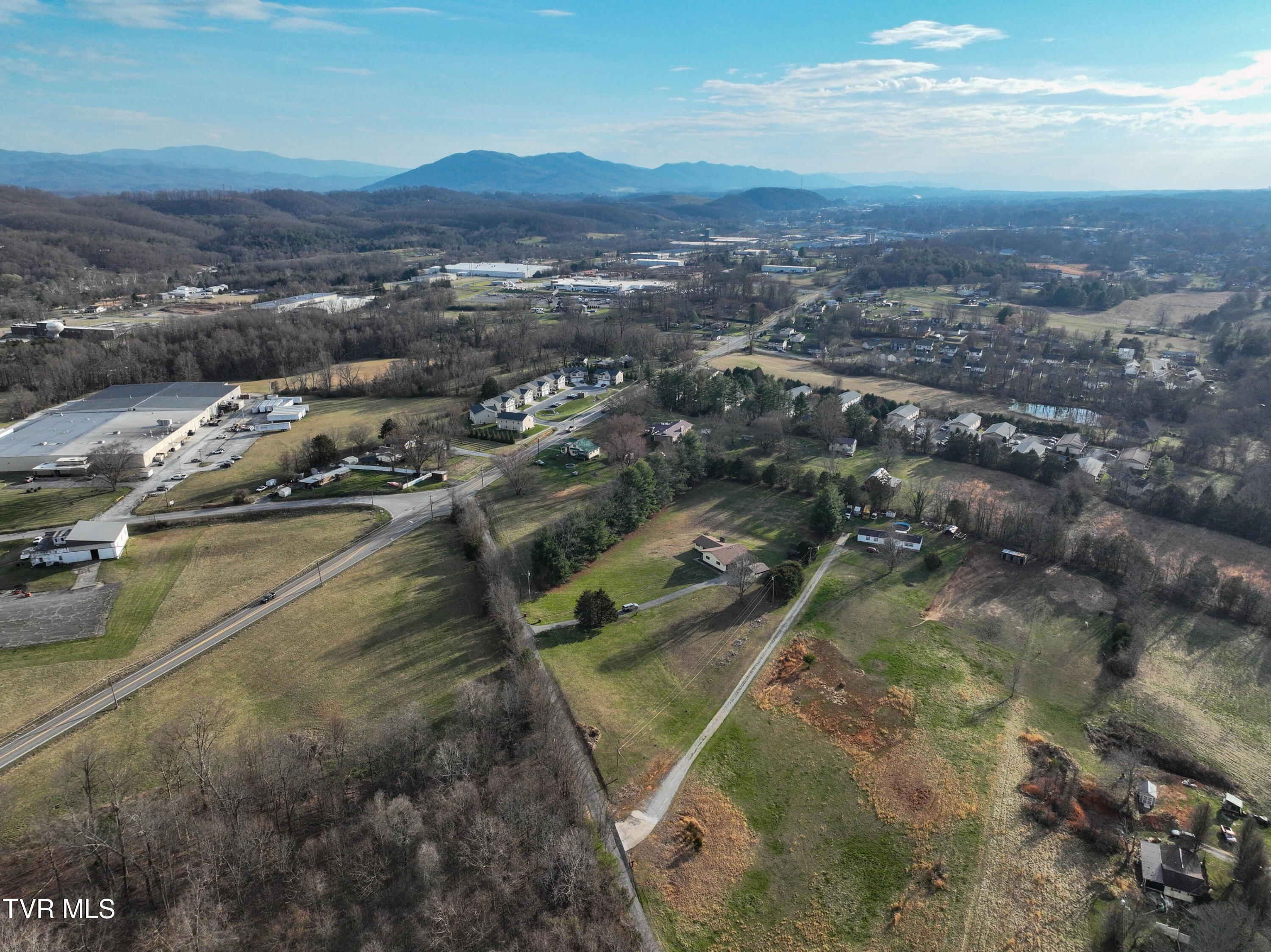 805 Clairmont Road Johnson City, TN 37601 - Photo 58 of 66 308 Clairmont Drone WHITE-18