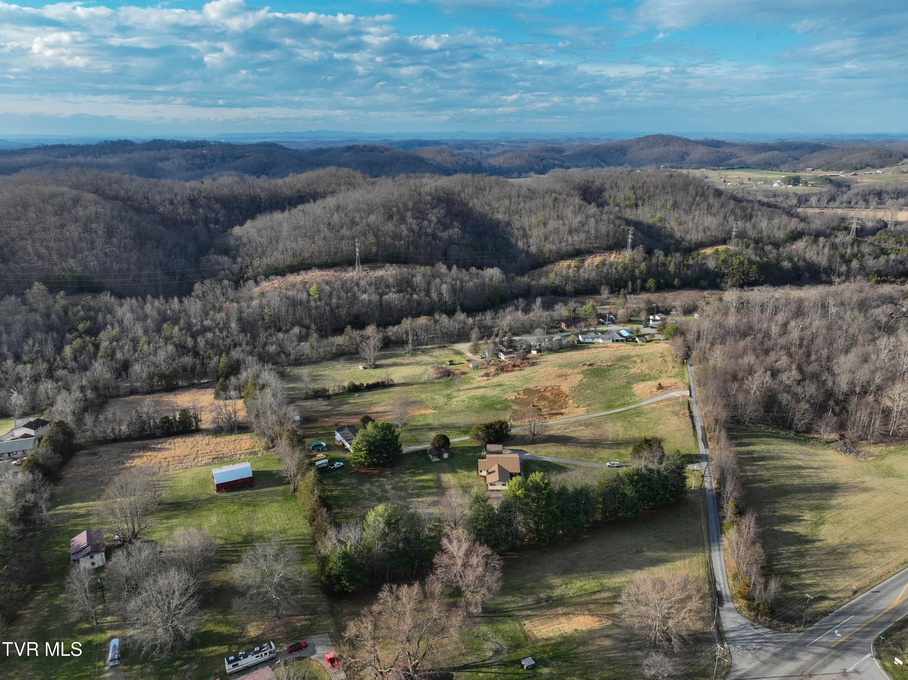 805 Clairmont Road Johnson City, TN 37601 - Photo 60 of 66 308 Clairmont Drone WHITE-20