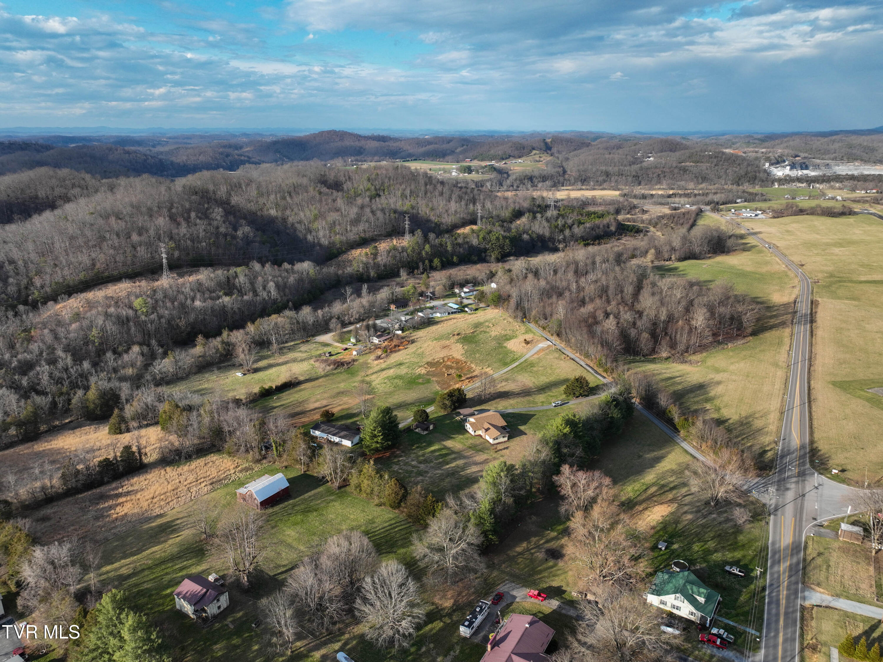 805 Clairmont Road Johnson City, TN 37601 - Photo 61 of 66 308 Clairmont Drone WHITE-21