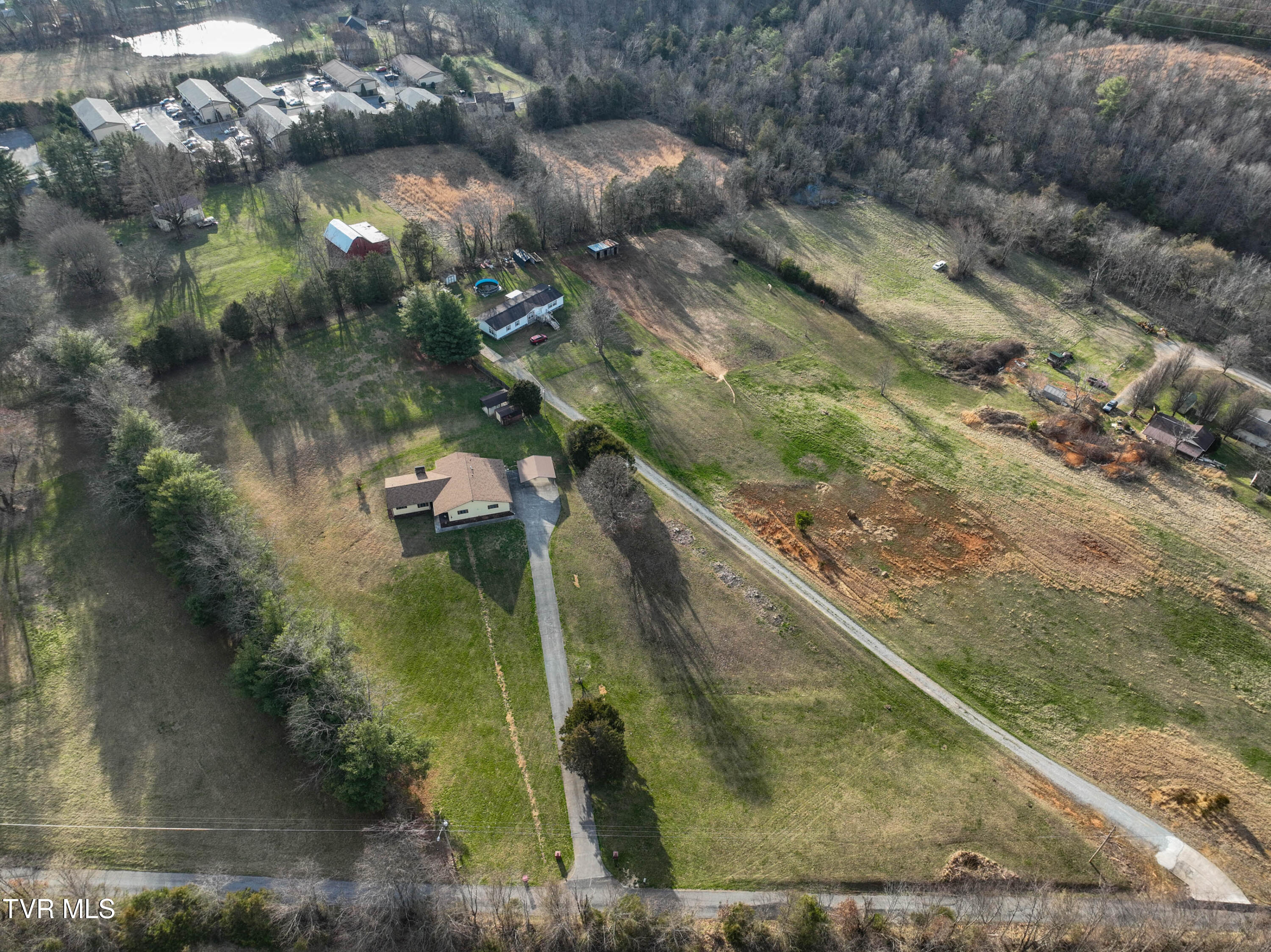 805 Clairmont Road Johnson City, TN 37601 - Photo 65 of 66 308 Clairmont Drone WHITE-26