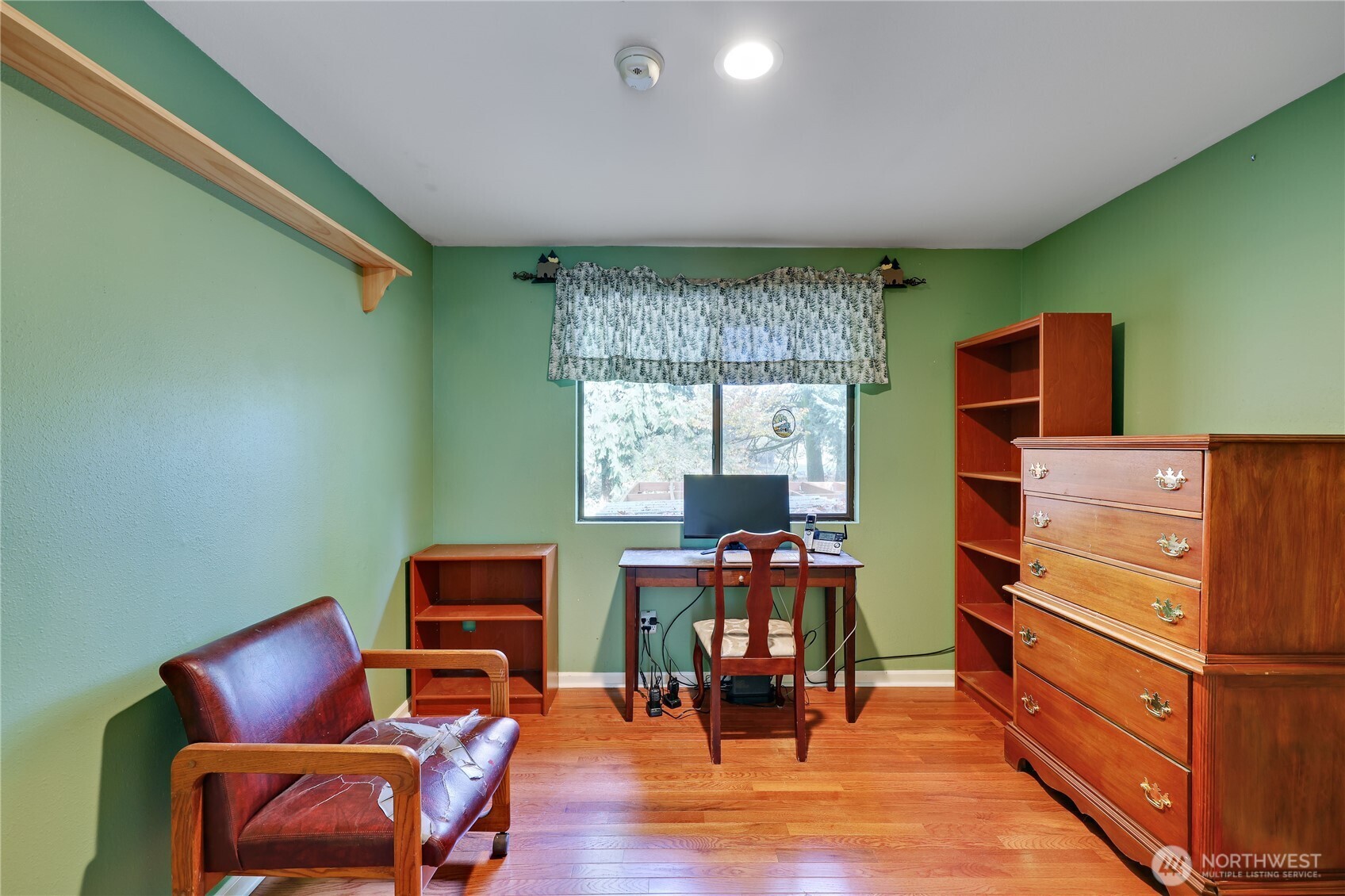 2120 Northeast Edwin Court Poulsbo, WA 98370 - Photo 12 of 25