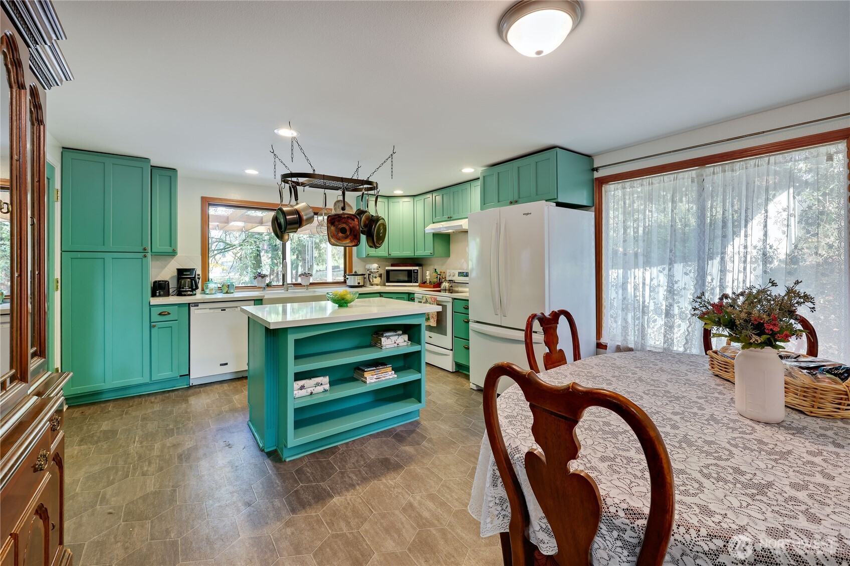 2120 Northeast Edwin Court Poulsbo, WA 98370 - Photo 4 of 25