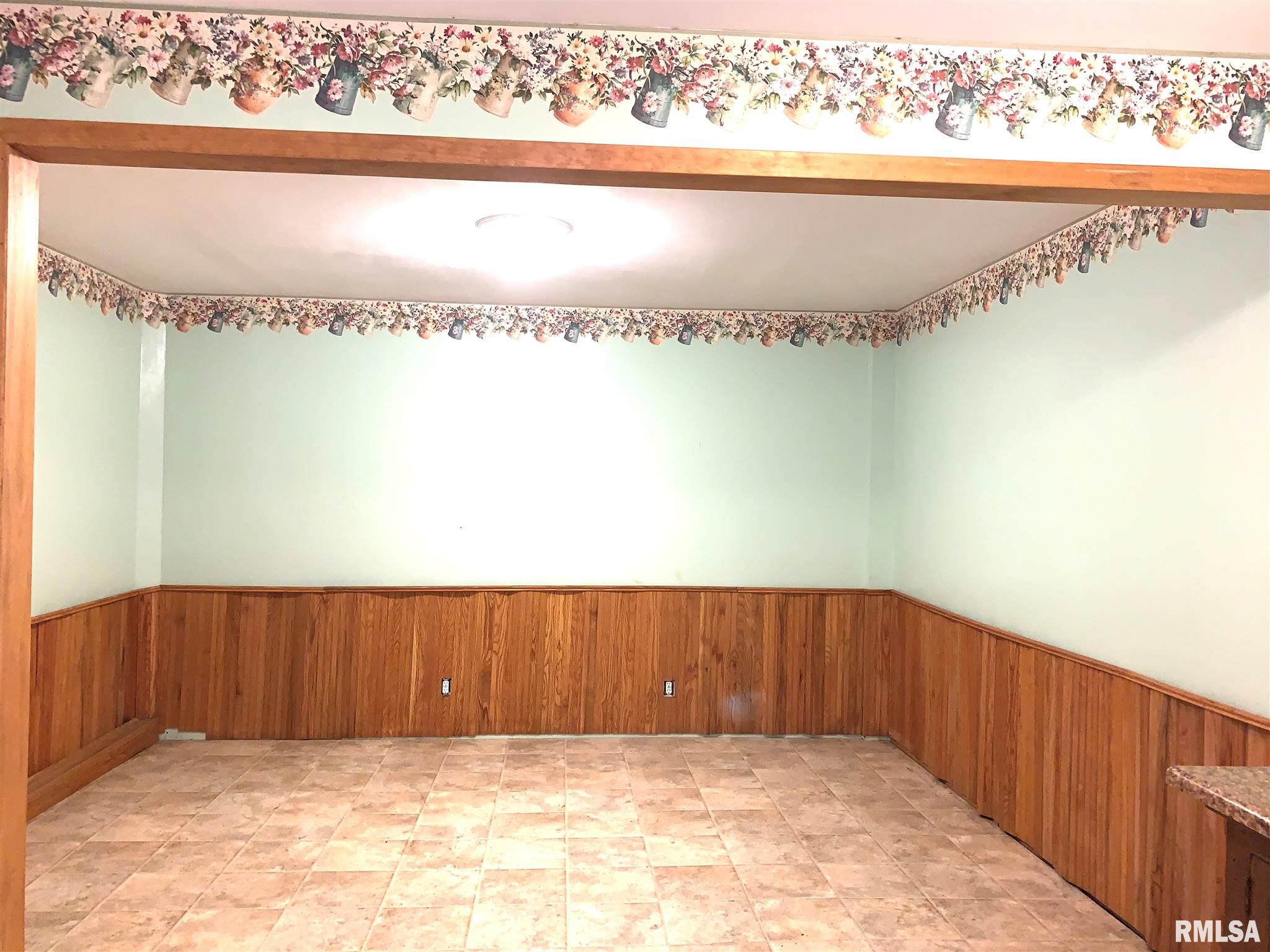 1620 Homewood Avenue Springfield, IL 62704 - Photo 20 of 26 Gallery Image 20