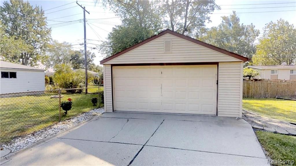 11128 Erdmann Road Sterling Heights, MI 48314 - Photo 24 of 24