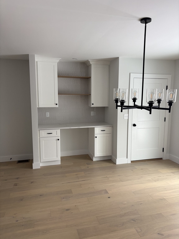 19 Barberry Road Mansfield, MA 02048 - Photo 7 of 17