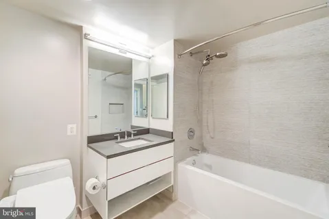 $2,700 | 1311 13th Street Northwest, Unit 103, Washington, DC 20005