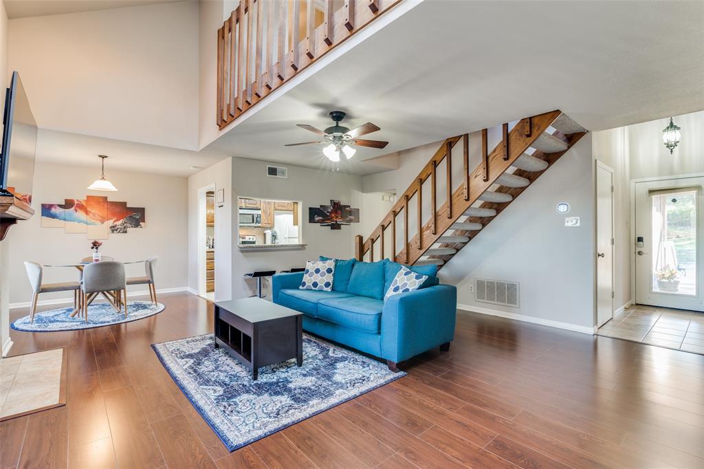 1028 Signal Ridge Place Rockwall, TX 75032 - Photo 2 of 18