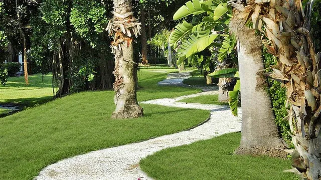 $12,000 | 1305 Siesta Bayside Drive, Unit 1305B, Sarasota, FL 34242