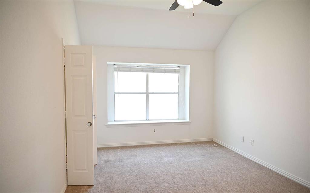 1511 Oak Tree Road Allen, TX 75002 - Photo 7 of 20