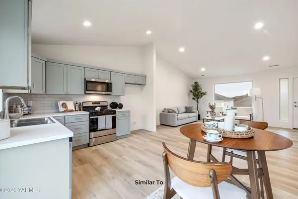 $319,850 | 517 Grapevine Street, Unit PHASE 3 LOT 20) SPEC, Grandview, WA 98930