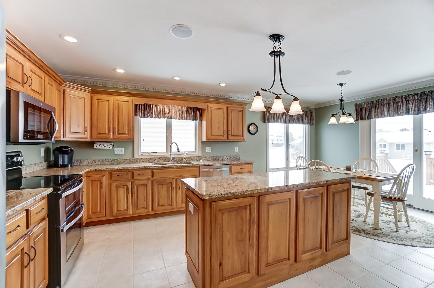 123 South Hunters Ridge Warsaw, IN 46582 - Photo 11 of 34 Gallery Image 11