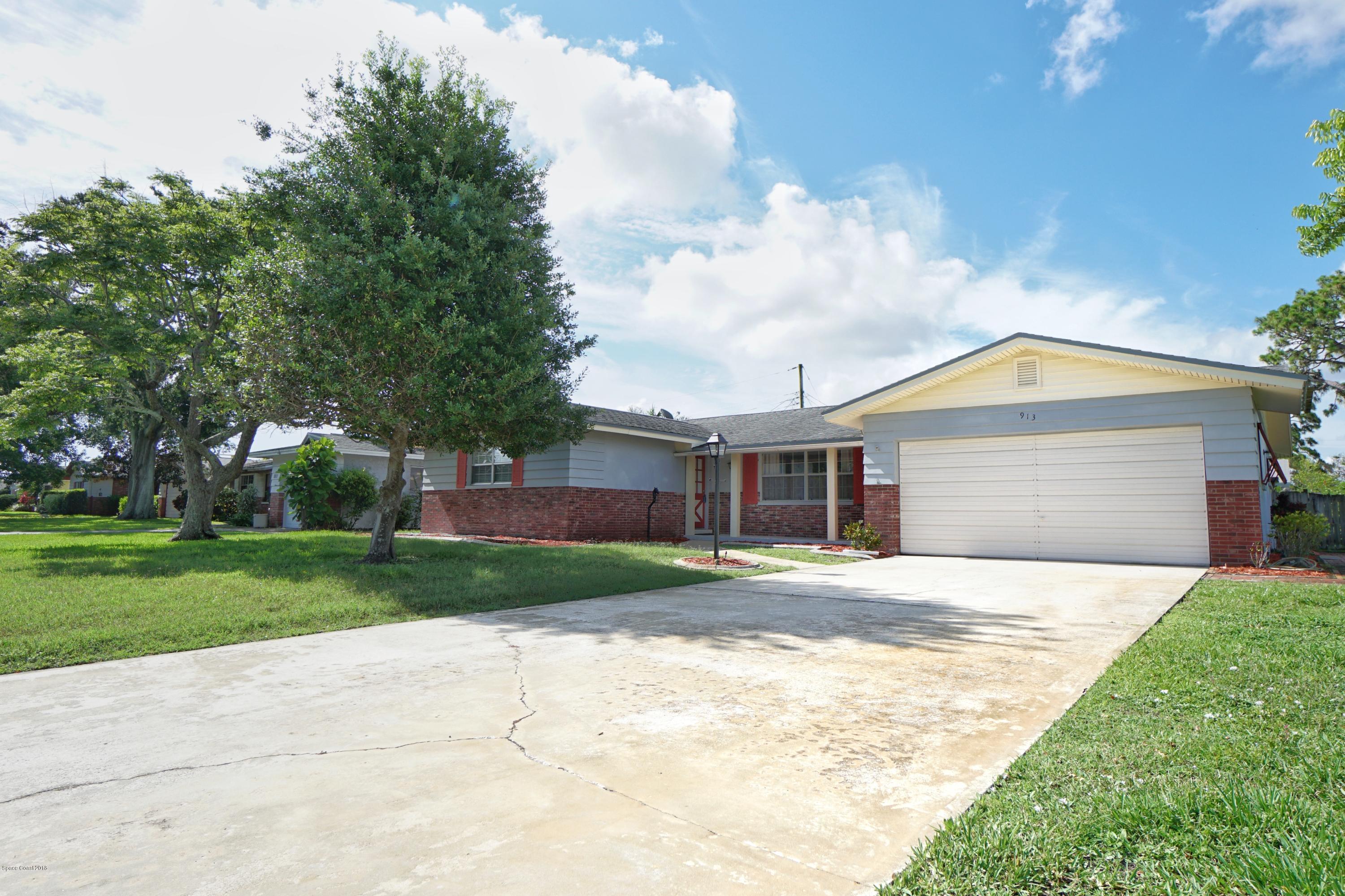 913 Kings Post Road Rockledge, FL 32955 - Photo 2 of 38 Photo Jun 13, 10 04 18 AM