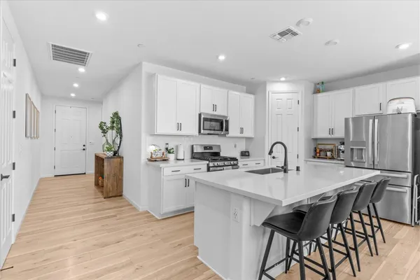 $484,999 | 4155 Affirmed Drive, Olivehurst, CA 95961