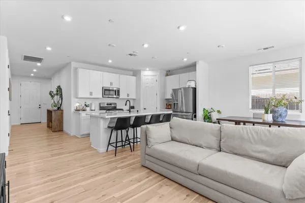 $484,999 | 4155 Affirmed Drive, Olivehurst, CA 95961