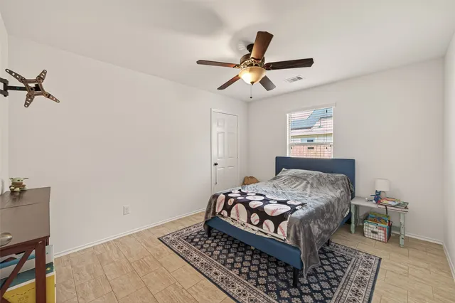 $2,100 | 15607 Mossy Park, Cypress, TX 77429