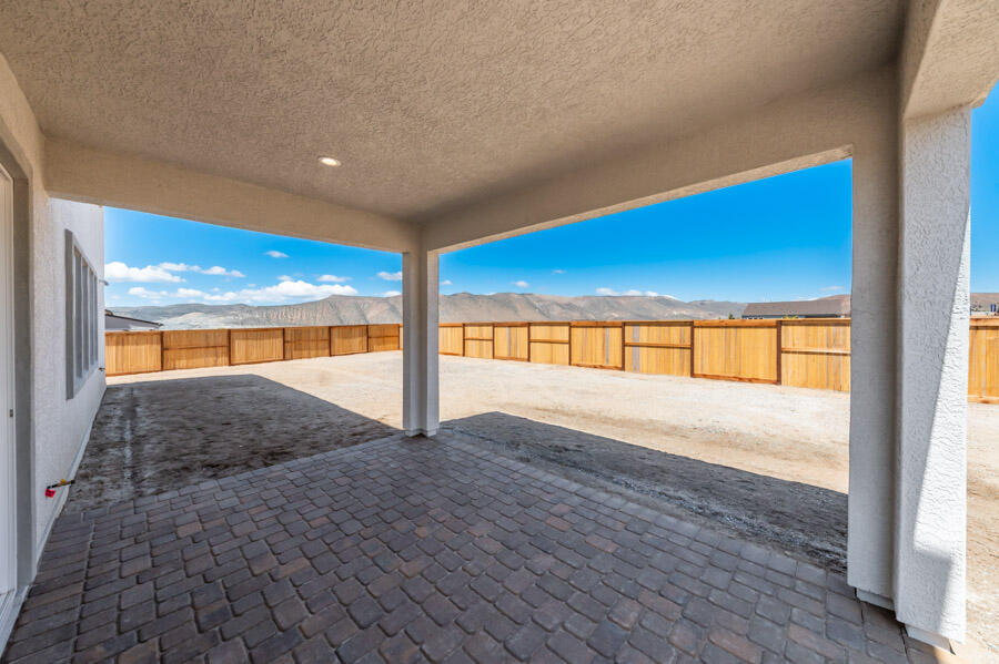 401 Pah Rah Rdg Drive, Unit MAGNOLIA 35 Sparks, NV 89441 - Photo 20 of 21 a view of an empty room and window