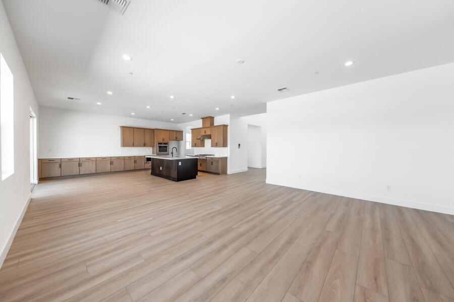 401 Pah Rah Rdg Drive, Unit MAGNOLIA 35 Sparks, NV 89441 - Photo 6 of 21 a view of kitchen and a window