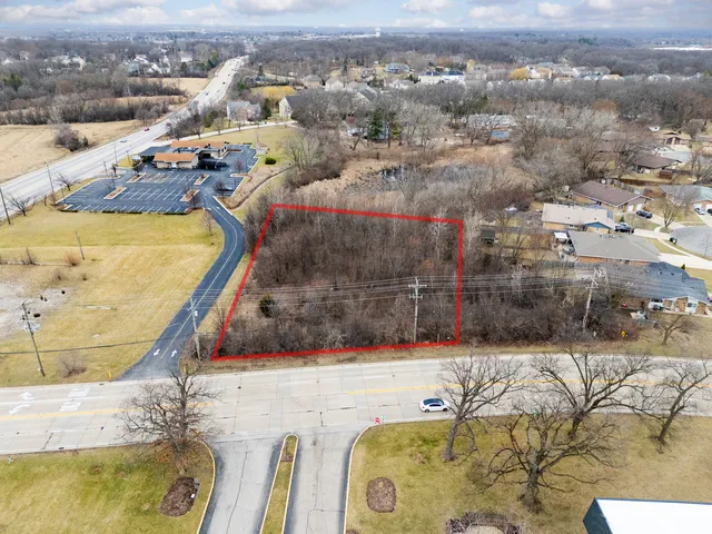 $445,000 | 600 West Lake Street, Bartlett, IL 60103