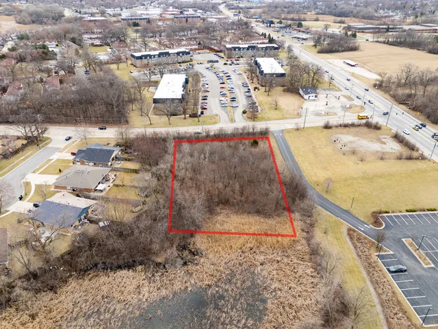 $445,000 | 600 West Lake Street, Bartlett, IL 60103