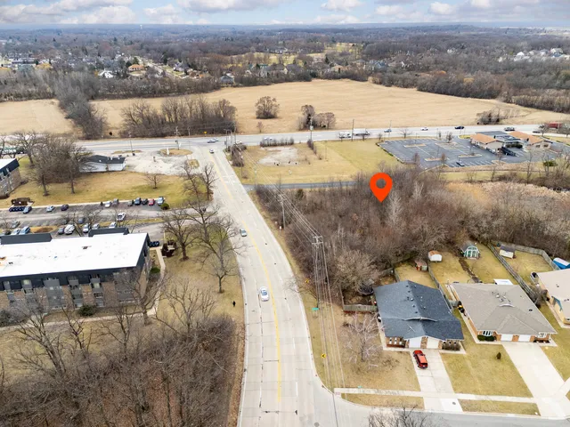 $445,000 | 600 West Lake Street, Bartlett, IL 60103