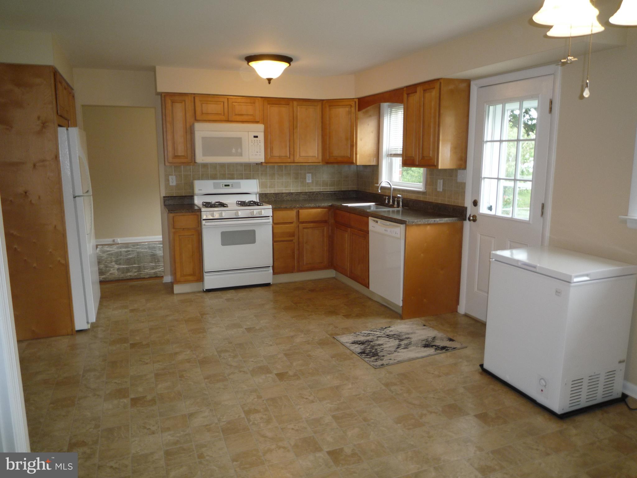 218 Rancocas Avenue Riverside, NJ 08075 - Photo 10 of 36
