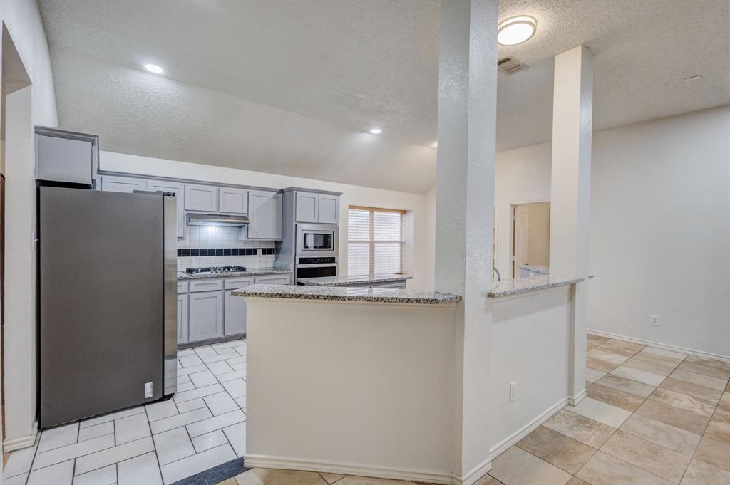 1505 High Country Lane Allen, TX 75002 - Photo 7 of 30