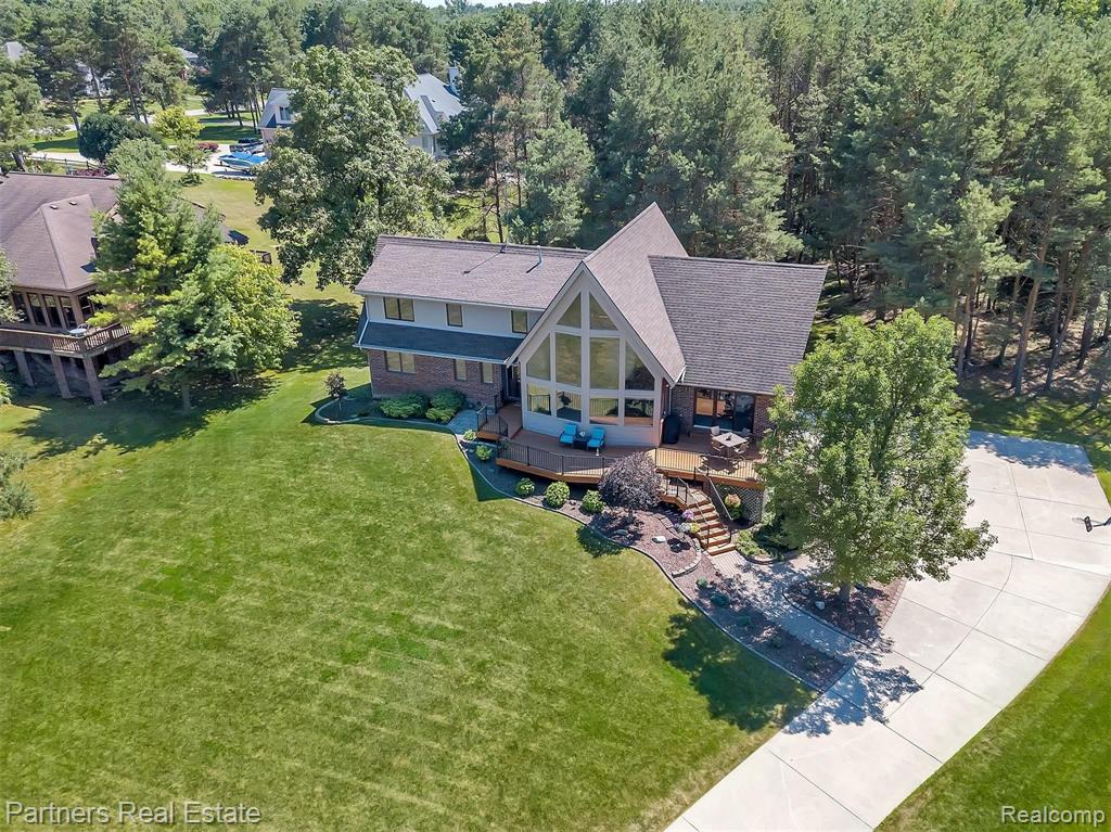 10890 Blaine Road Brighton, MI 48114 - Photo 48 of 61 Gallery Image 48