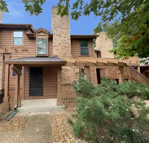 $179,900 | 2074 Duclair Parkway, St. Charles, MO 63303