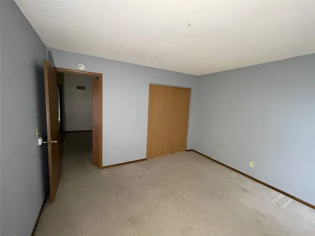 $179,900 | 2074 Duclair Parkway, St. Charles, MO 63303