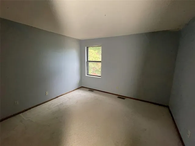 $179,900 | 2074 Duclair Parkway, St. Charles, MO 63303