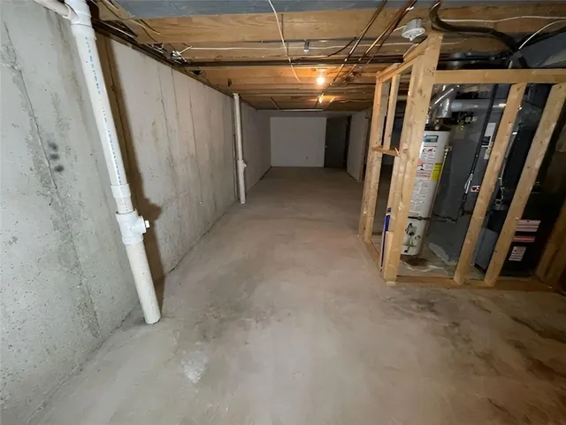 $179,900 | 2074 Duclair Parkway, St. Charles, MO 63303