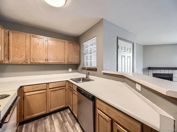 $184,900 | 5745 West Atlantic Place, Unit 207, Lakewood, CO 80227