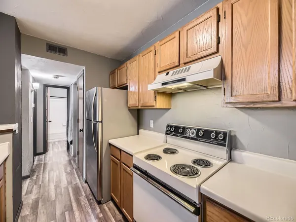 $184,900 | 5745 West Atlantic Place, Unit 207, Lakewood, CO 80227