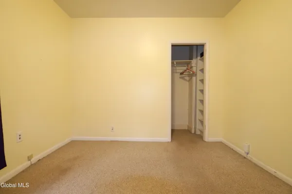 $1,400 | 29 Stewart Street, Amsterdam, NY 12010