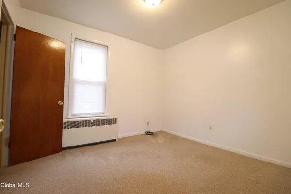 $1,400 | 29 Stewart Street, Amsterdam, NY 12010