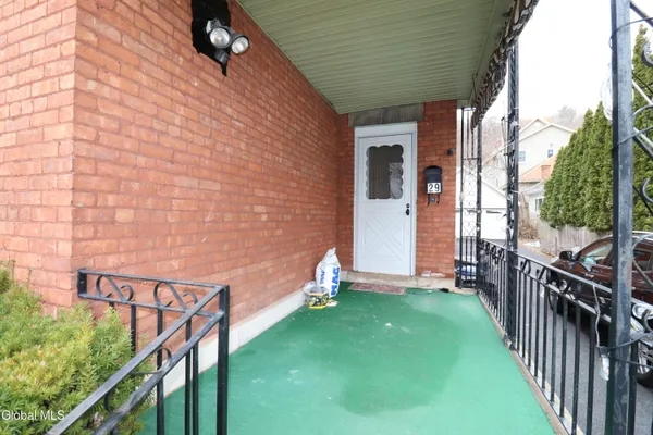 $1,400 | 29 Stewart Street, Amsterdam, NY 12010