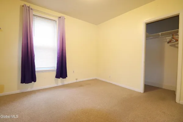 $1,400 | 29 Stewart Street, Amsterdam, NY 12010