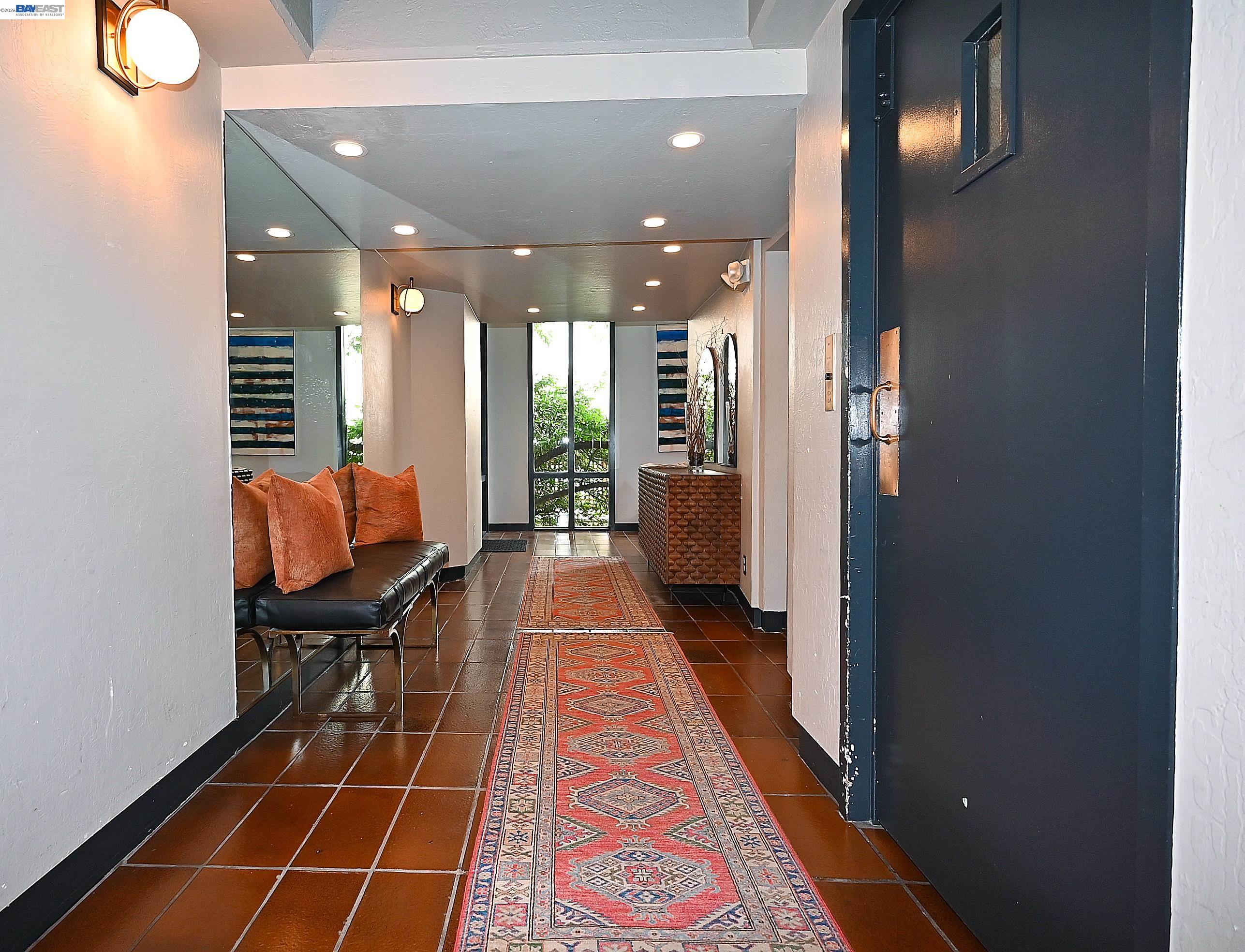 30 Mounds Road, Unit 201 San Mateo, CA 94402 - Photo 3 of 31 Gallery Image 3