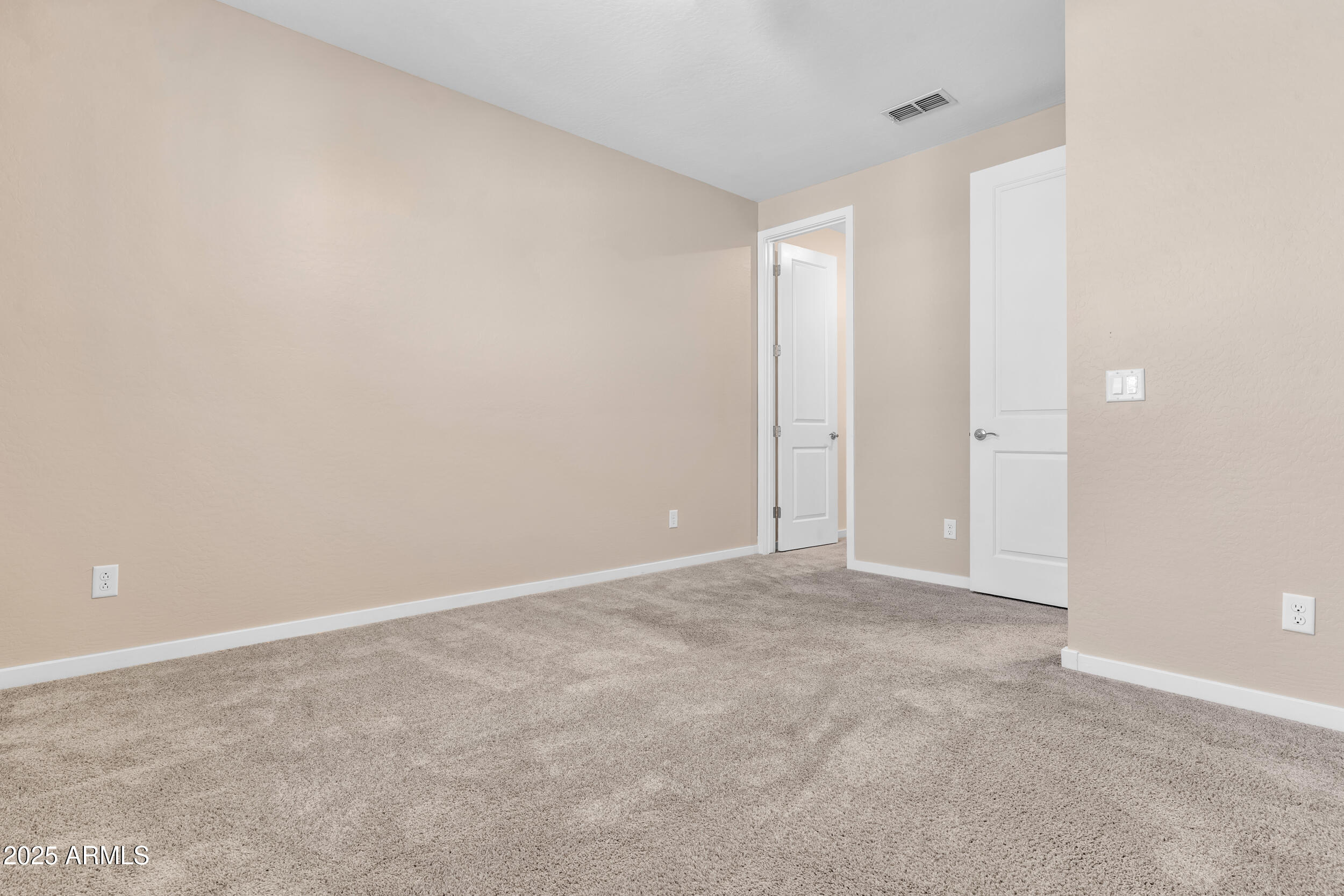 3855 South McQueen Road, Unit 98 Chandler, AZ 85286 - Photo 26 of 41 a view of an empty room