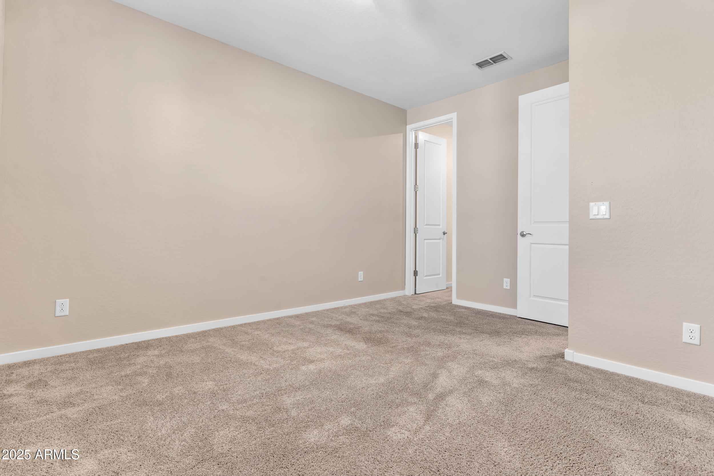3855 South McQueen Road, Unit 98 Chandler, AZ 85286 - Photo 29 of 41 a view of an empty room