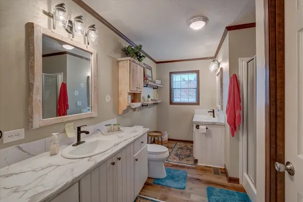 $619,000 | S1404 Indian Trail Parkway, Baraboo, WI 53913