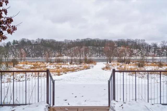 $670,000 | S1404 Indian Trail Parkway, Baraboo, WI 53913