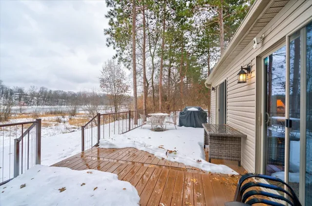 $670,000 | S1404 Indian Trail Parkway, Baraboo, WI 53913