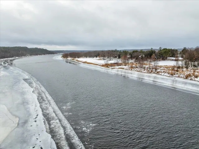 $670,000 | S1404 Indian Trail Parkway, Baraboo, WI 53913