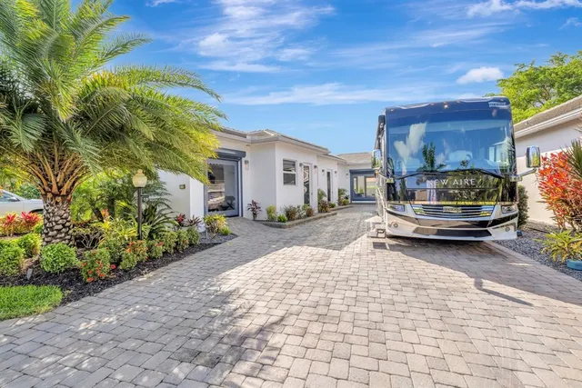 $849,500 | 510 South Cortez Drive, Pompano Beach, FL 33068