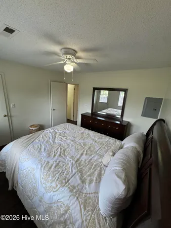 $995 | 504 Paladin Drive, Unit L, Greenville, NC 27834