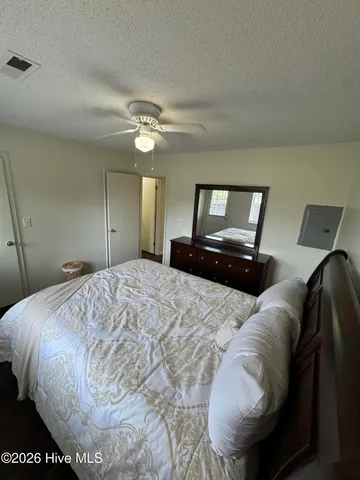 $995 | 504 Paladin Drive, Unit L, Greenville, NC 27834