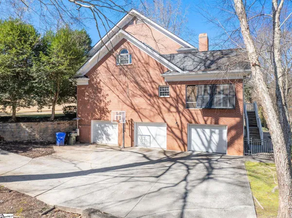 $2,050,000 | 25 Club Forest Lane, Greenville, SC 29605