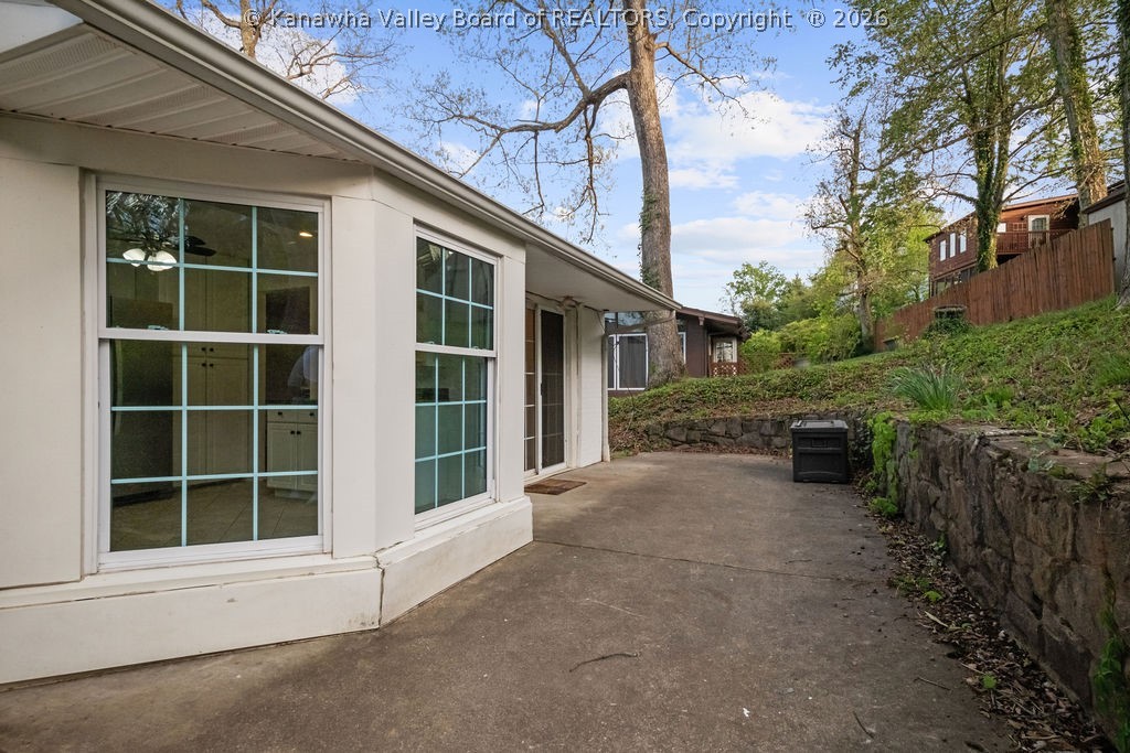 1384 Nottingham Road Charleston, WV 25314 - Photo 42 of 45 Gallery Image 42