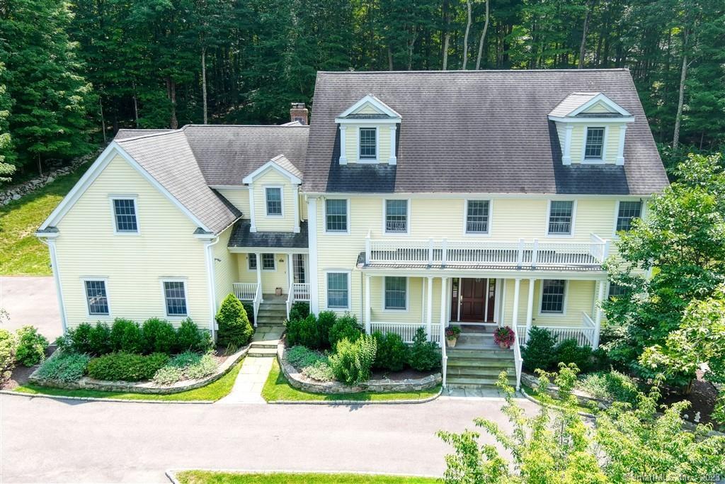 1 Oscaleta Road Ridgefield, CT 06877 - Photo 1 of 1 Classic Colonial